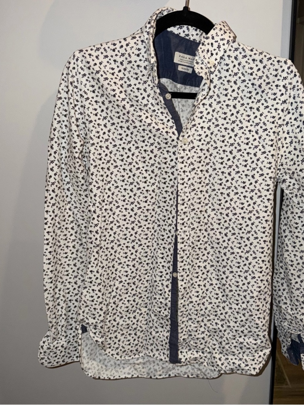 Zara Man Shirt Mens Small White Black Floral Slim Fit Button Up Cotton Casual